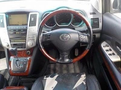 TOYOTA HARRIER thumbnail 4