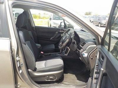SUBARU FORESTER thumbnail 10
