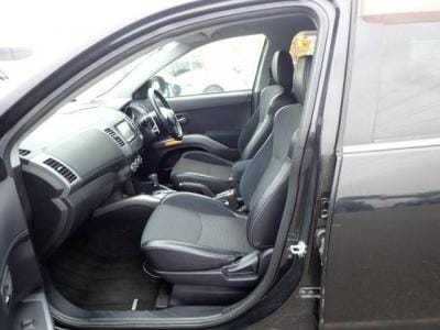 MITSUBISHI OUTLANDER 7 SEATS thumbnail 11
