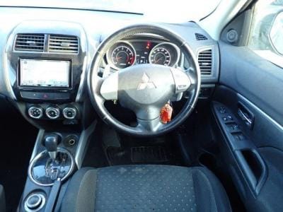 MITSUBISHI RVR thumbnail 7